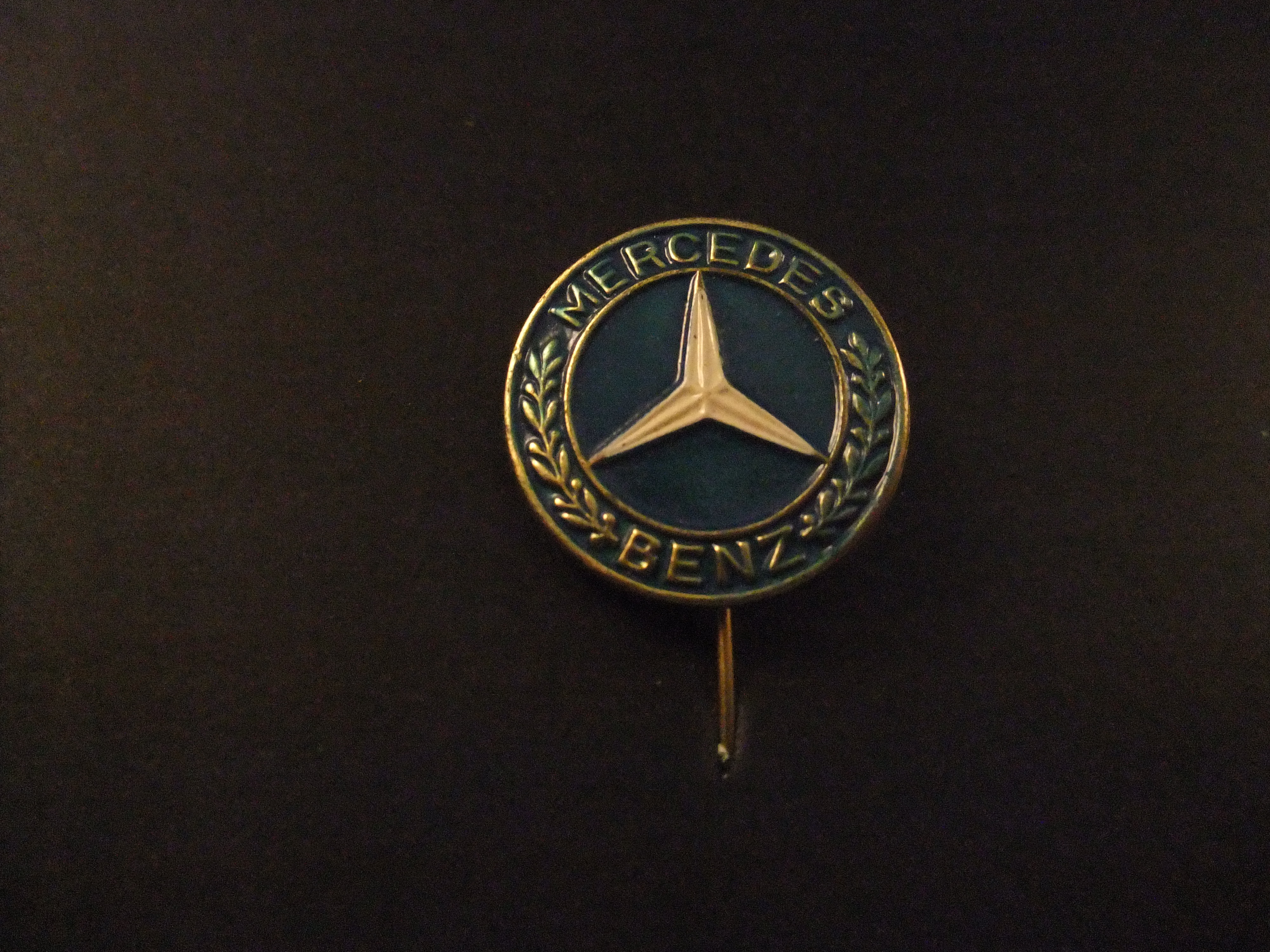 Mercedes-Benz logo blauw-witte ster